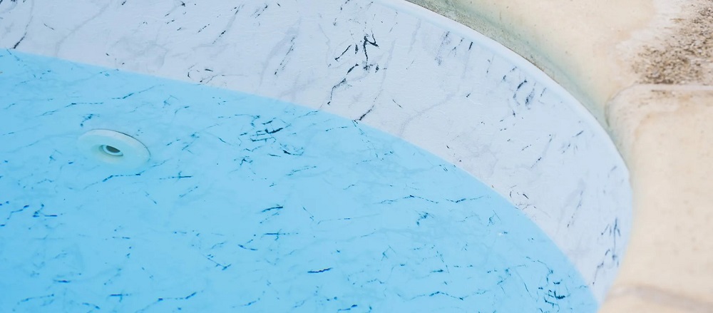 foto piscinas con liner blanco marmol
